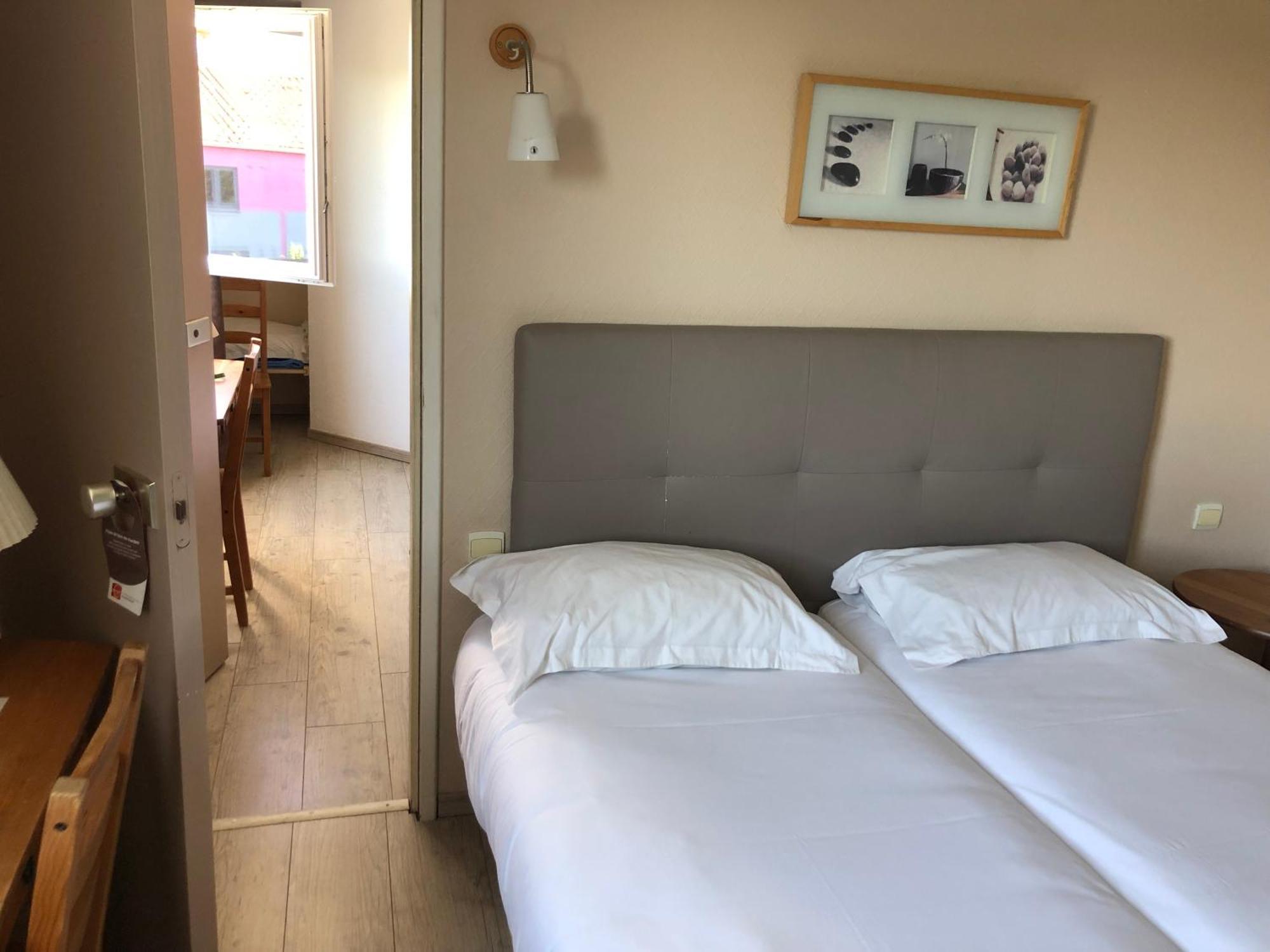 Contact Hotel Le Sud Montpellier Aeroport Parc Expo Arena モーギオ エクステリア 写真
